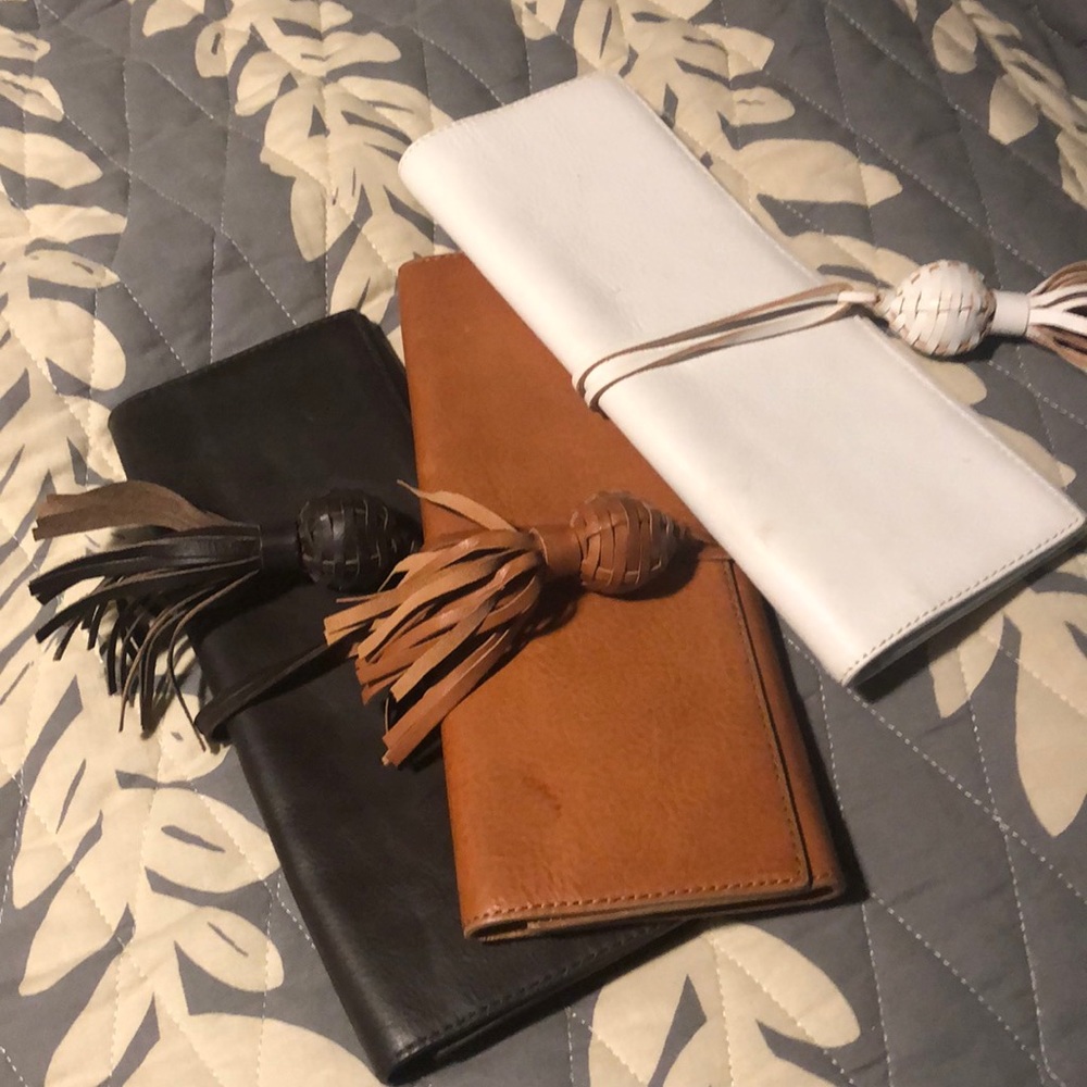 Banana Republic Clutches lot